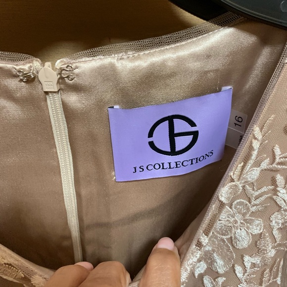 Mother of Bride - Picture 6 of 7